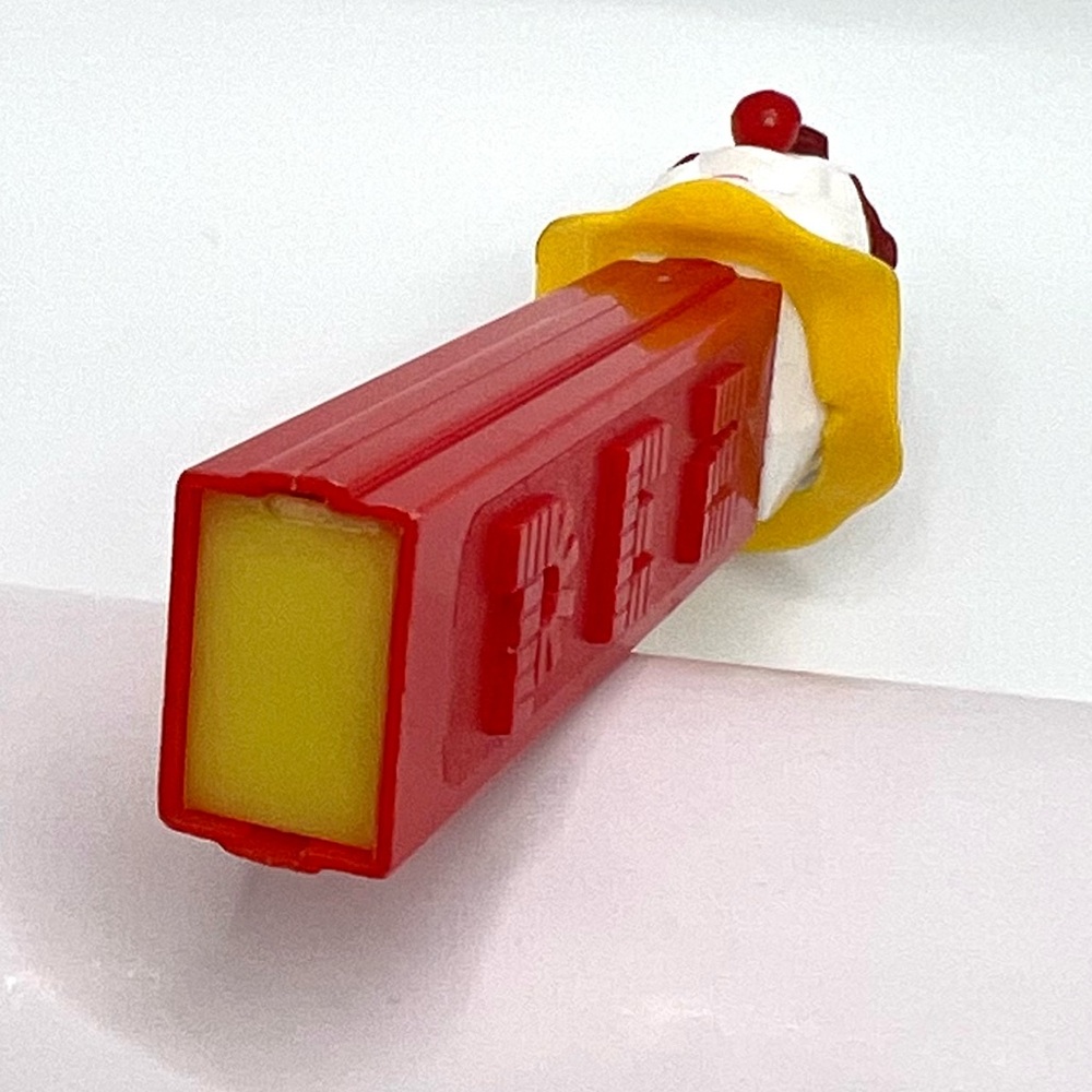 Vintage PEZ Clown Candy Dispenser - Picture 6 of 7